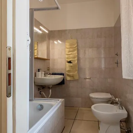 Duca's - Appartement Novara